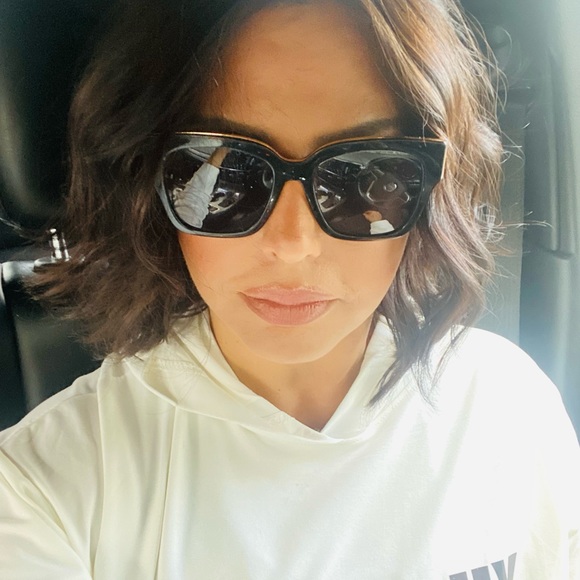 ❤️ please Like this post to be notified of my upcoming live shows♥️😍 - Picture 8 of 16